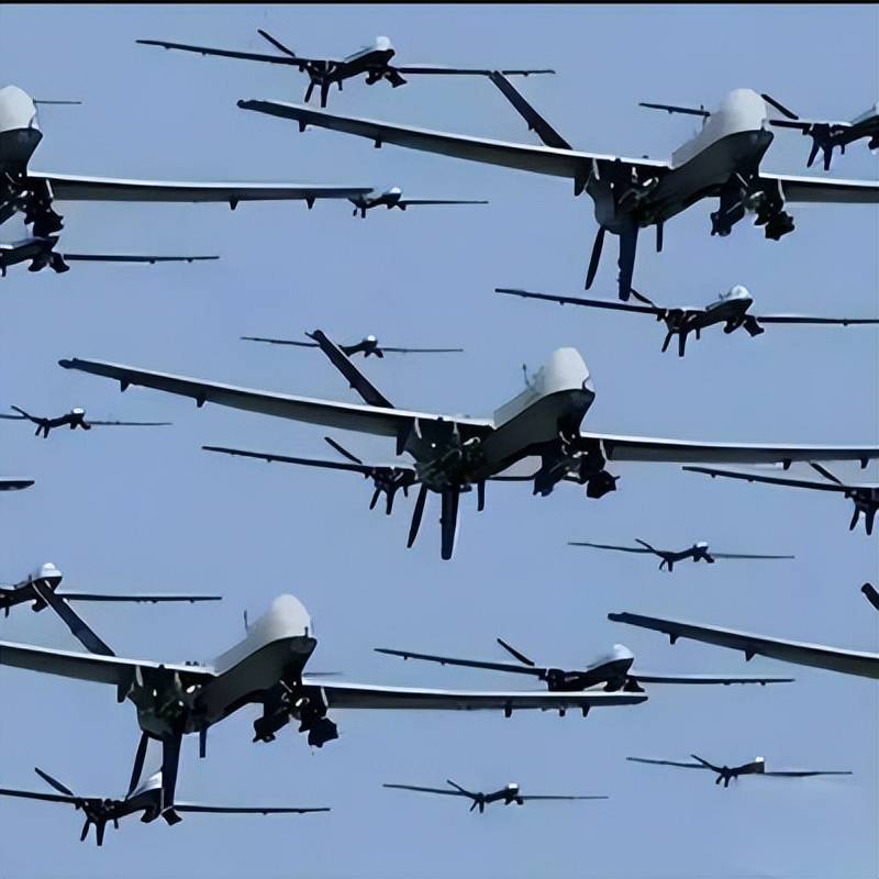 森纳尔和达马津遭遇无人机袭击