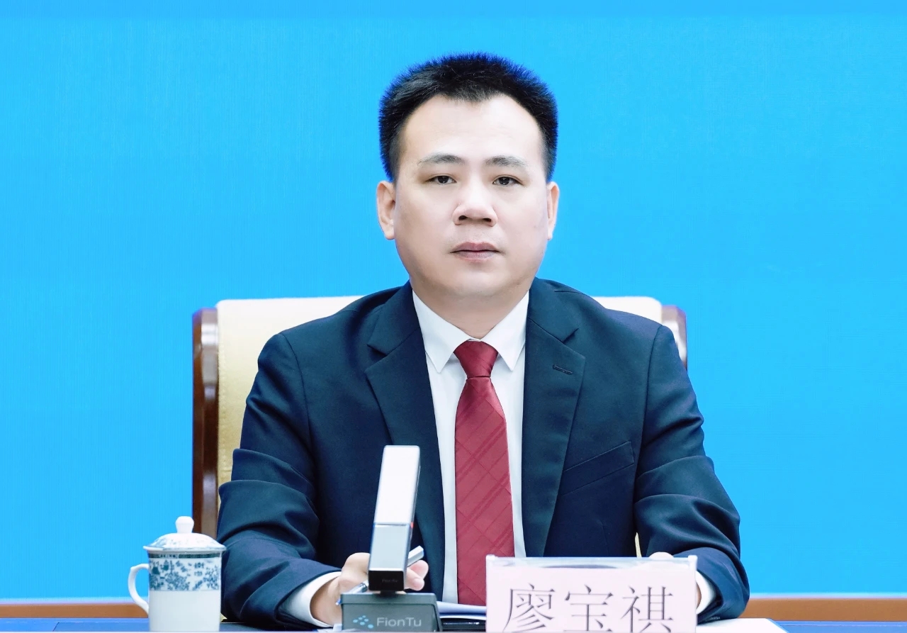 马尔代夫政府向议会提交下一财政年度预算案