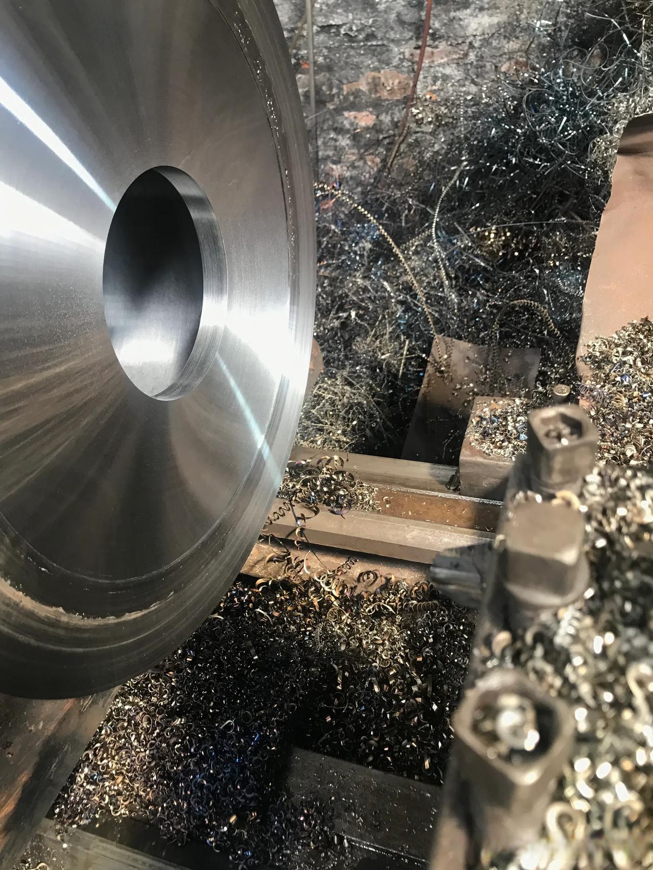 星辉环材(300834.SZ)：首次回购0.21%股份