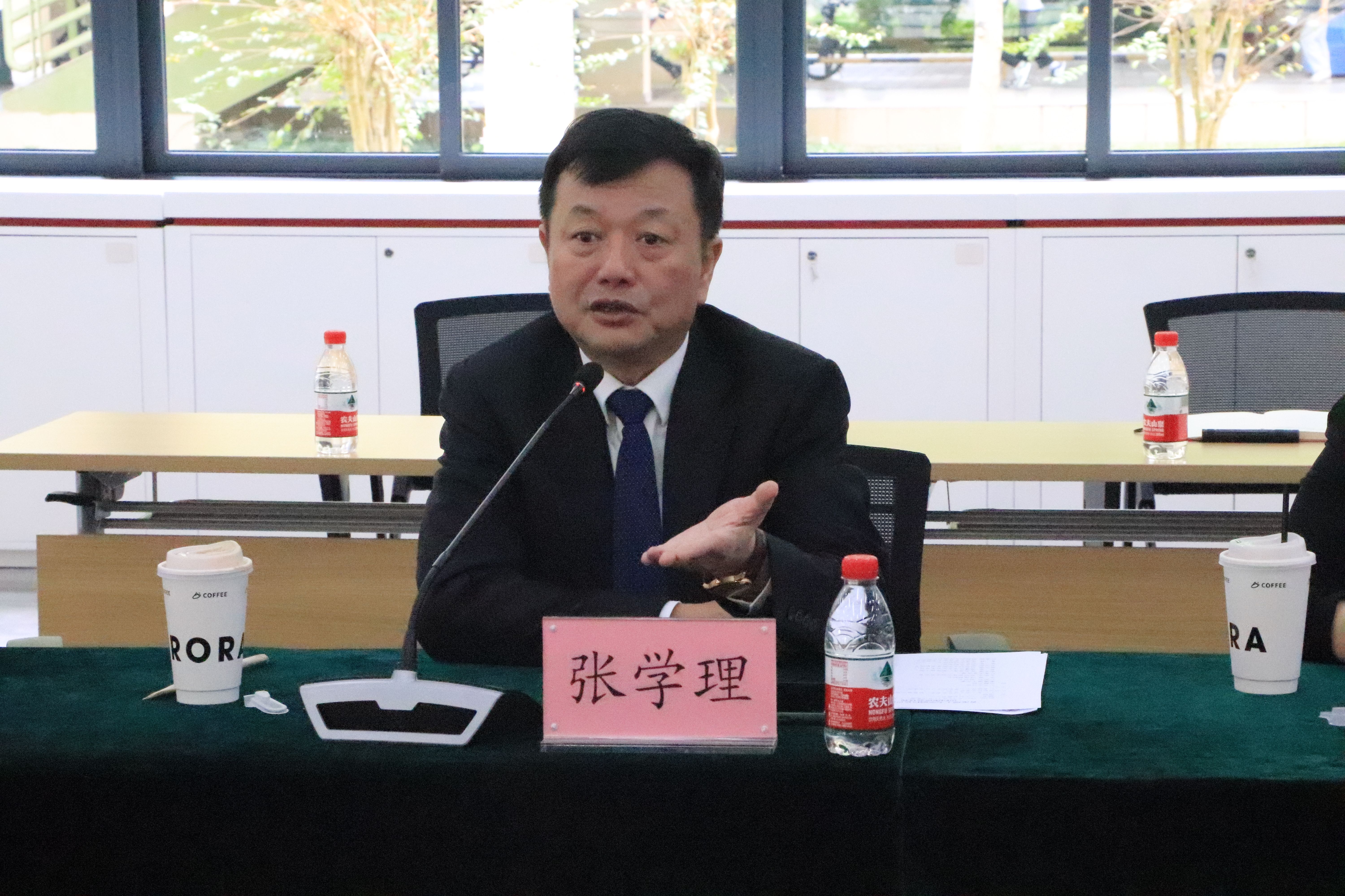 袁家军胡衡华会见宁德时代董事长曾毓群一行