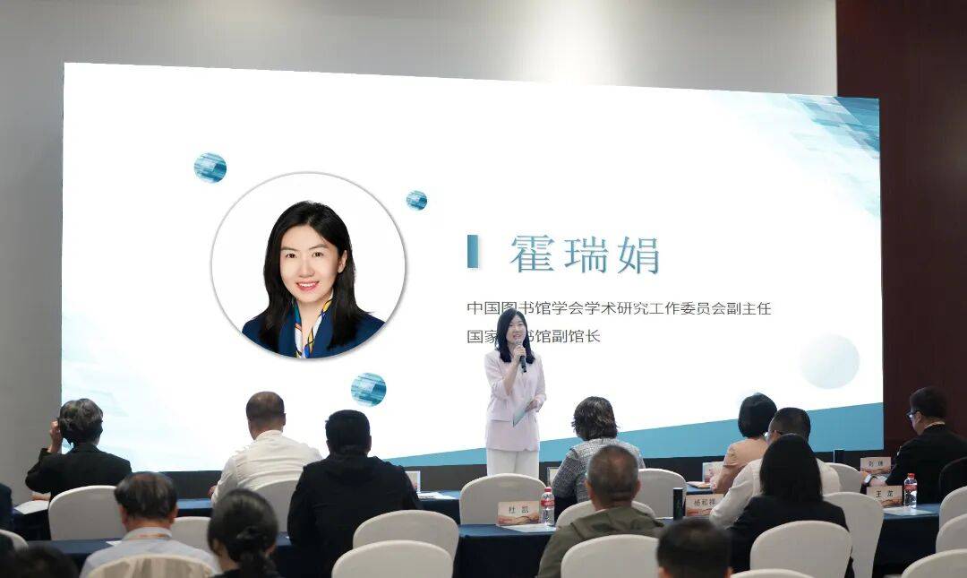 十五五启航・共拓新局!“浦江论商2026”主题论坛在沪成功举办,江苏银行上海分行发布“沪贸批次贷”创新金融产品