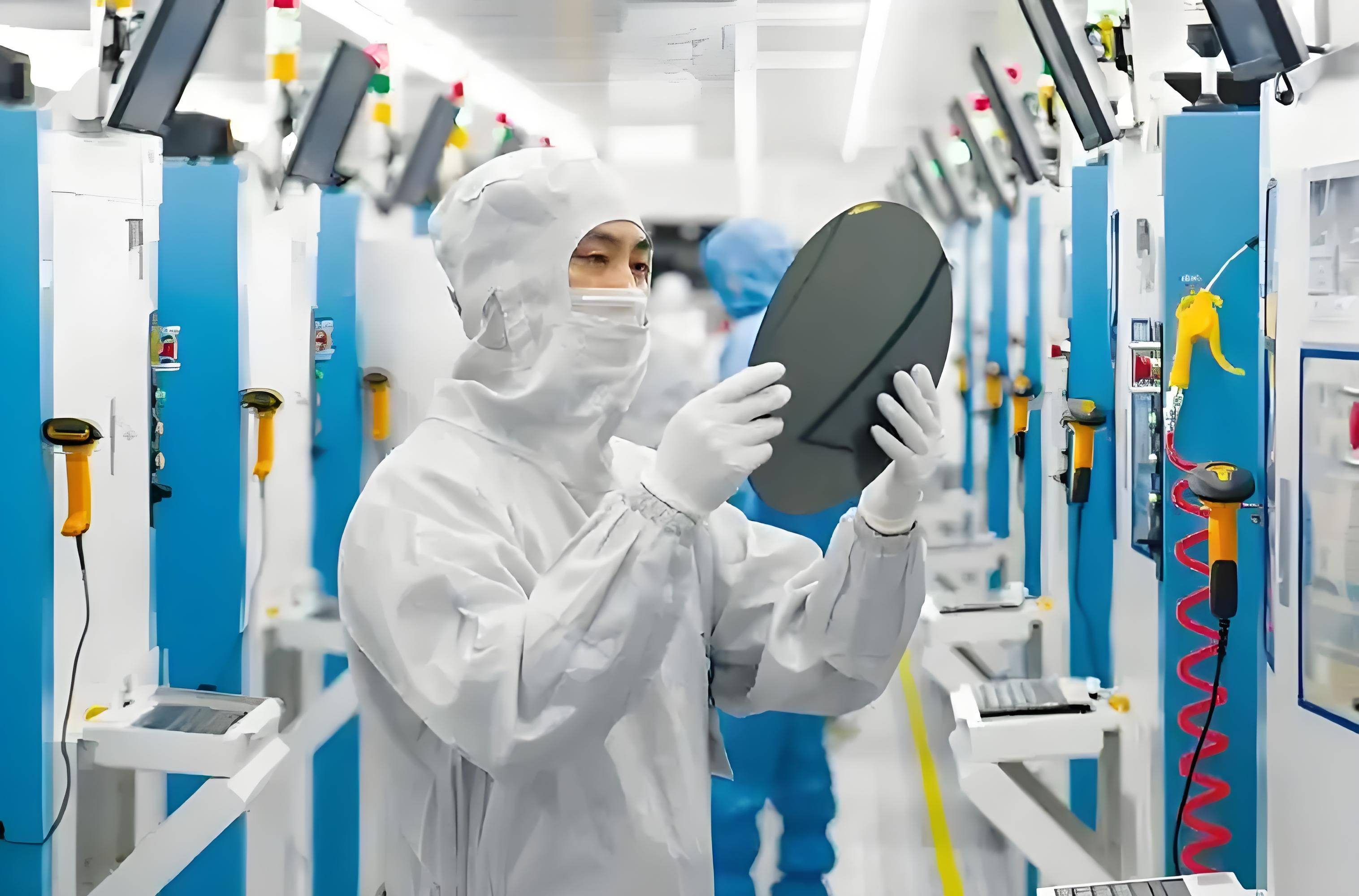 锂电池供需偏紧 电芯厂加速扩产