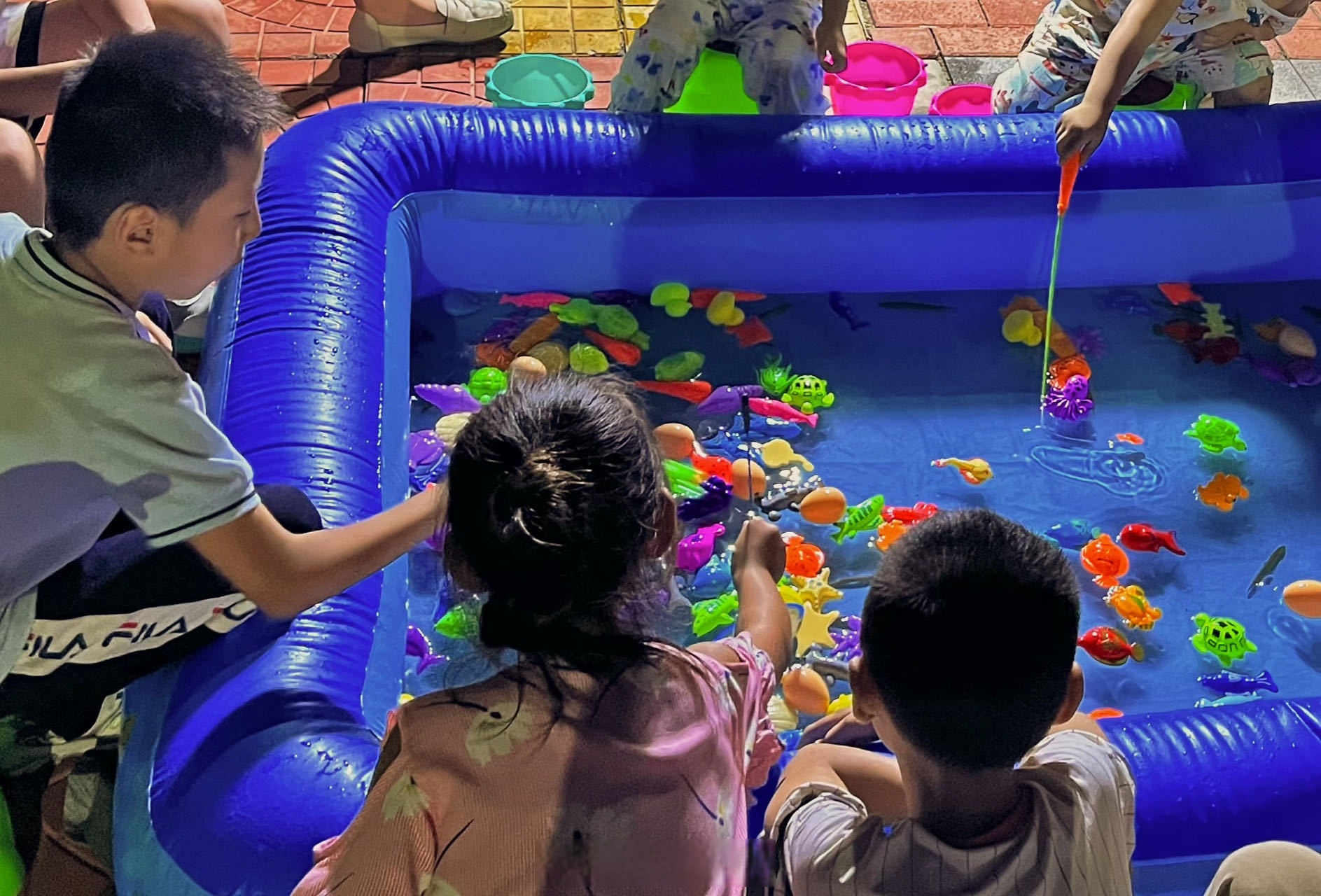 西非手工采金业向战略化转型