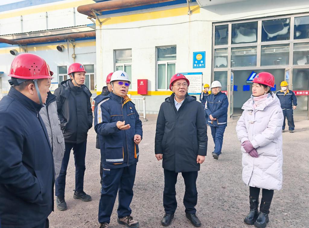 厦门钨业：拟2.95亿元收购九江大地矿业69%股权
