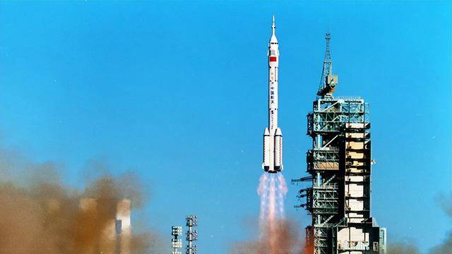 沙特“沙姆斯”卫星实现历史性突破