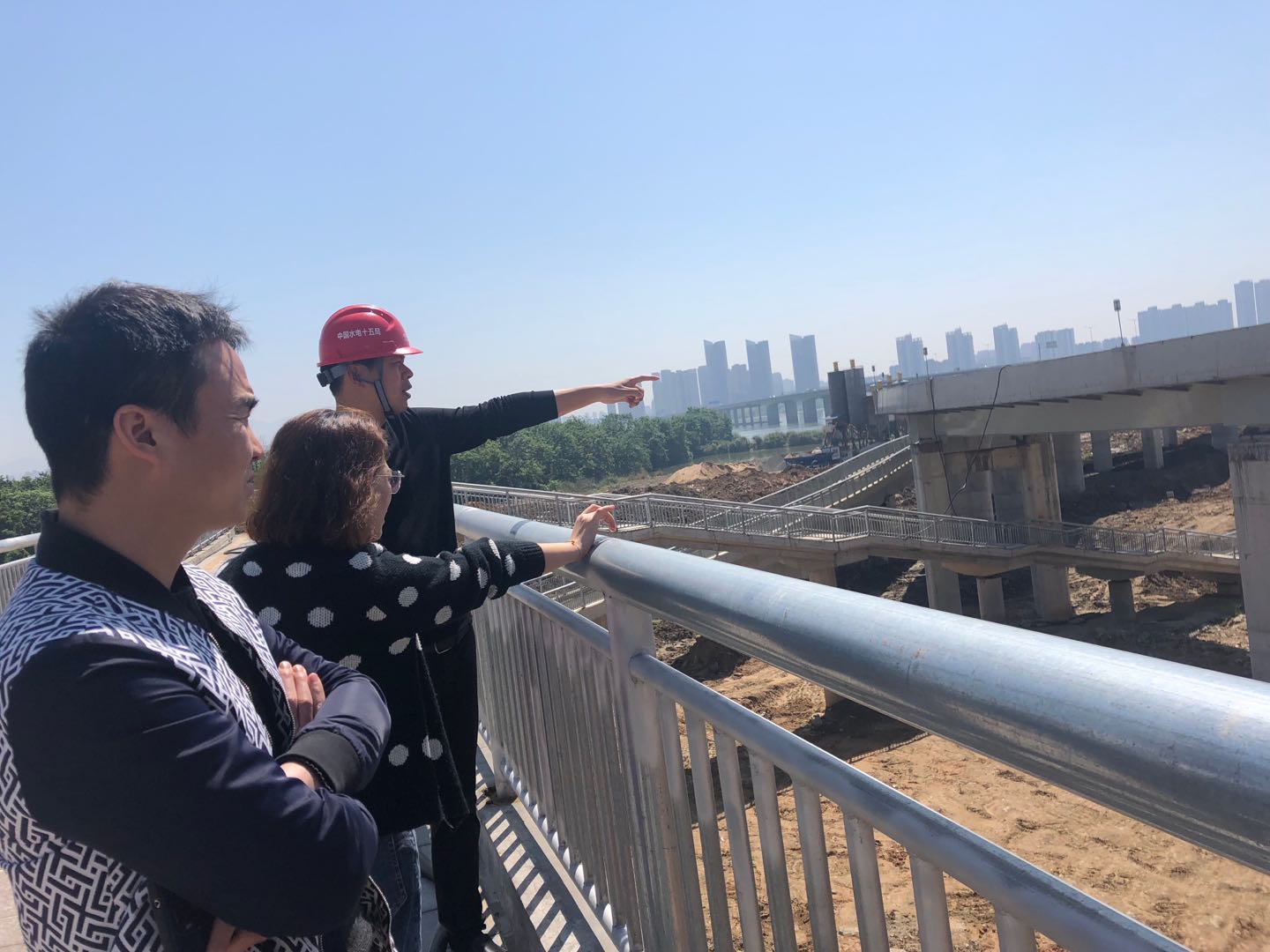 从“四稳”到“六张网”：中国经济稳增长框架